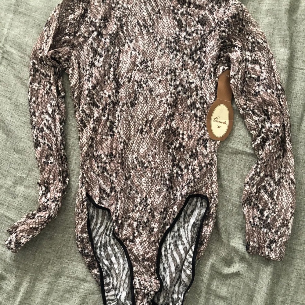 Gaviota Lacy Sheer Vintage Animal Print Long Sleeve Bodysuit Size L NWT